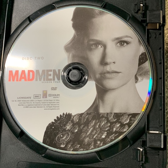 GUC Mad Men season 4 discs 1-3 - Picture 8 of 13